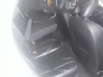 Veículo de Sucata volvo v40 summum 254 cv / 187 kw do ano 2001 alimentado 