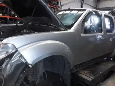 Scrapping Vehicle nissan navara pick-up (d40m) king cab se 4x4 of the year 2001 powered yd25ddti