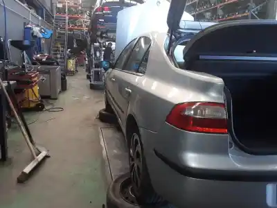 Здавання транспортного засобу renault laguna ii (bg0) authentique 120 cv / 88 kw року 2001 потужний f9q758