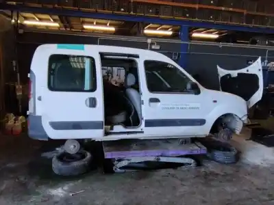 Здавання транспортного засобу renault kangoo (f/kc0) rxe (kcoc/u) 54 cv / 40 kw року 2001 потужний  Здавання транспортного засобу renault kangoo (f/kc0) rxe (kcoc/u) 54 cv / 40 kw року 2001 потужний