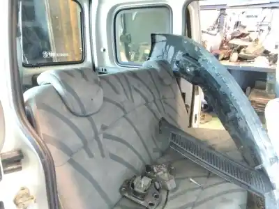 Здавання транспортного засобу renault kangoo (f/kc0) rxe (kcoc/u) 54 cv / 40 kw року 2001 потужний  Здавання транспортного засобу renault kangoo (f/kc0) rxe (kcoc/u) 54 cv / 40 kw року 2001 потужний