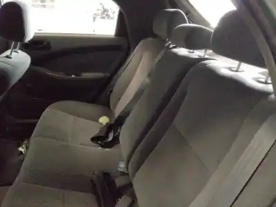 Veicolo di demolizione daewoo lacetti se dell'anno 2001 alimentato f14d3