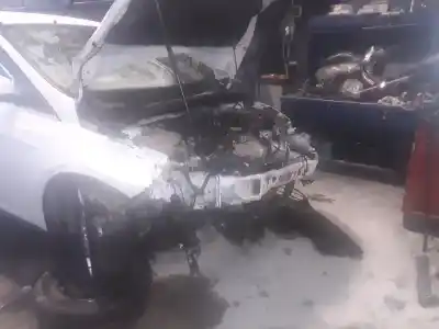 Veículo de Sucata ford focus lim. (cb8) trend do ano 2001 alimentado 