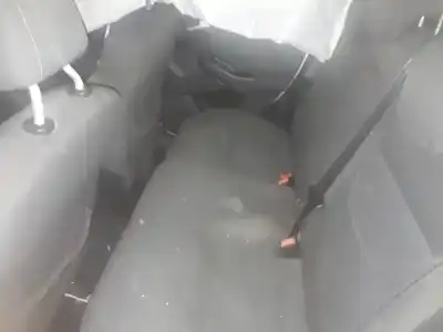 Veículo de Sucata ford focus lim. (cb8) trend do ano 2001 alimentado 