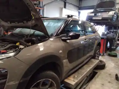 Здавання транспортного засобу citroen c4 cactus van (0b_, 0p_) puretech 82 року 2001 потужний hmz