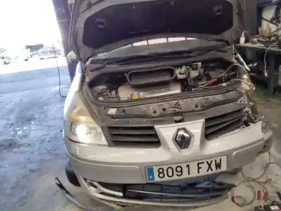 Veículo de Sucata renault espace iv (jk0) grand espace privilege do ano 2001 alimentado m9r740