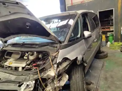 Veículo de Sucata renault espace iv (jk0) grand espace privilege do ano 2001 alimentado m9r740