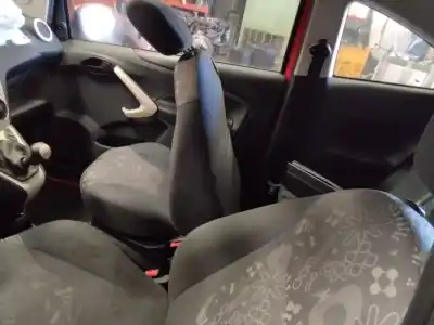 Здавання транспортного засобу ford ka (ccu) titanium року 2001 потужний 169a4000