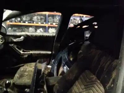 Veículo de Sucata ford puma hybrid titanium design 125 cv / 92 kw do ano 2001 alimentado 