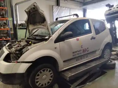 Vehicul casat citroen c2 empresa al anului 2001 alimentat 8hz