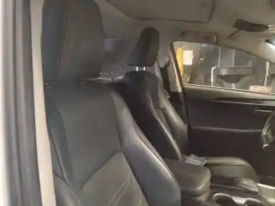 Здавання транспортного засобу lexus nx (_z1_) 300h (ayz10_) року 2001 потужний 2ar