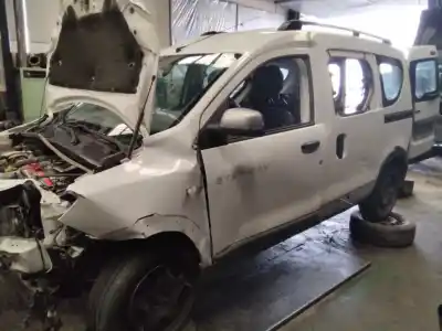 Sloopvoertuig dacia dokker express ambiance van het jaar 2001 aangedreven k9ke626