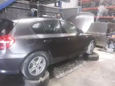 Veículo de Sucata bmw serie 1 berlina (e81/e87) 118d do ano 2001 alimentado d20a