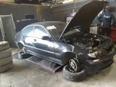 Veículo de Sucata bmw serie 3 berlina (e46) 320d do ano 2001 alimentado 204d4