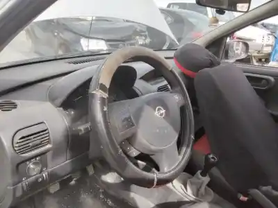 Здавання транспортного засобу opel corsa c furgoneta/hatchback (x01) 1.7 dti 16v (f08, w5l) року 2001 потужний y17dt