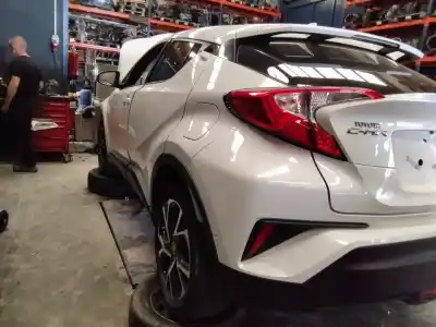 Утилизация автомобиля toyota c-hr (x10) hybrid active 122 cv / 90 kw года 2001 питание 2zr