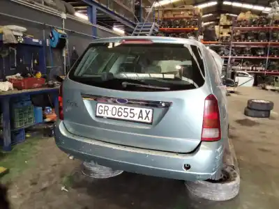 Sloopvoertuig FORD FOCUS TURNIER (CAK) Ambiente van het jaar 2001 aangedreven 