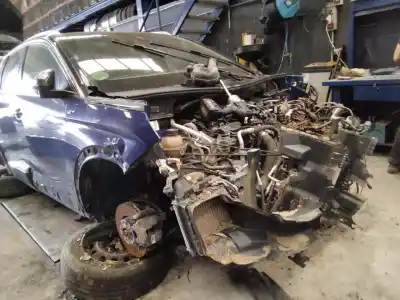 Veicolo di demolizione peugeot 3008 gt dell'anno 2001 alimentato 