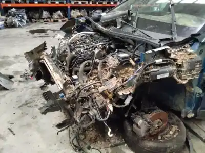 Veicolo di demolizione peugeot 3008 gt dell'anno 2001 alimentato 