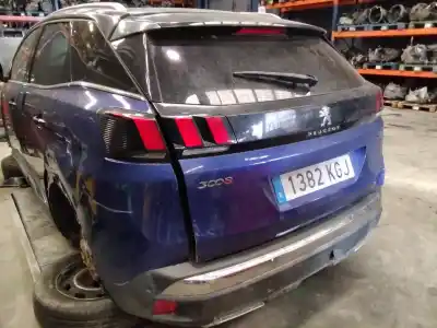Veicolo di demolizione peugeot 3008 gt dell'anno 2001 alimentato 