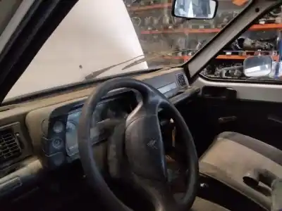 Sloopvoertuig citroen c15 e van het jaar 2001 aangedreven 161a