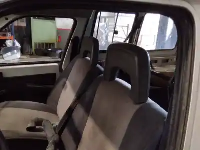 Sloopvoertuig citroen c15 e van het jaar 2001 aangedreven 161a