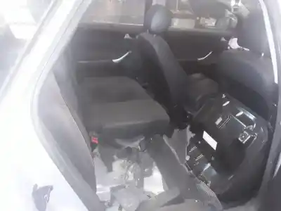 Veículo de Sucata ford mondeo berlina (ca2) trend 163 cv / 120 kw do ano 2001 alimentado txba