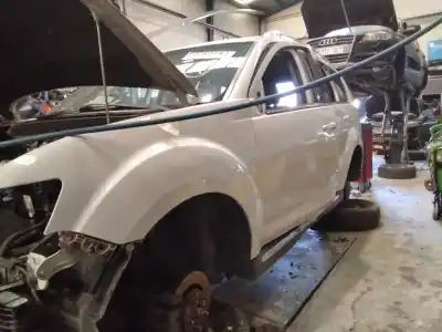 Scrapping Vehicle mitsubishi outlander (cw0) motion 4wd of the year 2001 powered 4hn