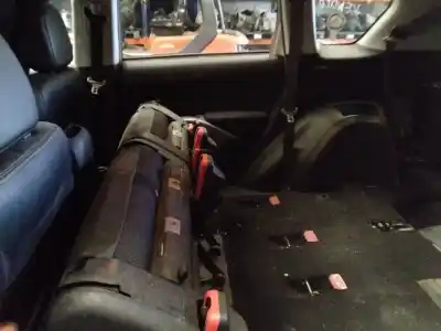 Scrapping Vehicle mitsubishi outlander (cw0) motion 4wd of the year 2001 powered 4hn