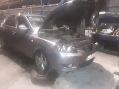 Veículo de Sucata mazda 3 berlina (bk) 1.6 vvt active do ano 2001 alimentado 