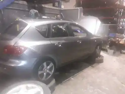 Veículo de Sucata mazda 3 berlina (bk) 1.6 vvt active do ano 2001 alimentado 