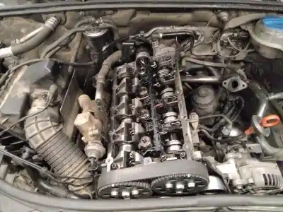 Veículo de Sucata audi a4 berlina (8e) 2.0 tdi 16v (103kw) do ano 2001 alimentado 