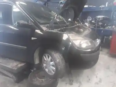 Veicolo di demolizione renault scenic ii exception dell'anno 2001 alimentato 