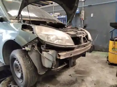 Veicolo di demolizione renault scenic ii grand exception dell'anno 2001 alimentato 