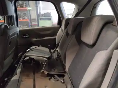 Veicolo di demolizione renault scenic ii grand exception dell'anno 2001 alimentato 