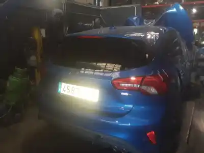 Veículo de Sucata ford focus lim. st-line do ano 2001 alimentado b7dc