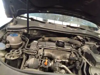 Veículo de Sucata volkswagen passat b6 (3c2) 2.0 tdi 16v do ano 2001 alimentado 0