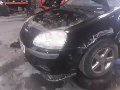 Sloopvoertuig volkswagen golf v berlina (1k1) igolf van het jaar 2001 aangedreven bkc