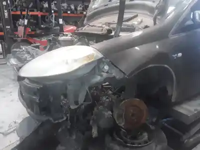 Veicolo di demolizione fiat bravo (198) 1.9 16v dynamic multijet dell'anno 2001 alimentato 310a1027