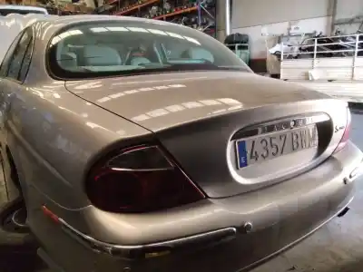 Veículo de Sucata jaguar s-type 3.0 v6 24v cat do ano 2001 alimentado 