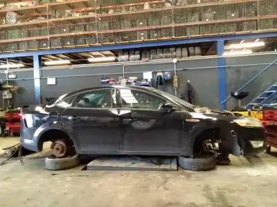 Veículo de Sucata ford mondeo berlina (ca2) trend (09.2010->) 125 cv / 92 kw do ano 2001 alimentado 