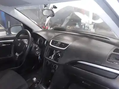 Scrapping Vehicle suzuki swift azg (nz) gl of the year 2001 powered k12b