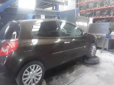 Утилизация автомобиля renault clio iii exception года 2001 питание 