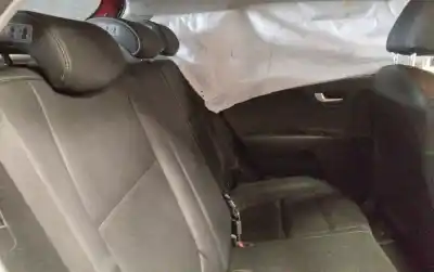 Veículo de Sucata kia stonic (ybcuv) black edition do ano 2001 alimentado 