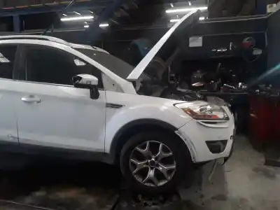Veículo de Sucata FORD KUGA (CBV) Trend do ano 2001 alimentado UFDA
