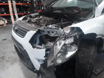 Veicolo di demolizione ford kuga (cbv) trend dell'anno 2001 alimentato ufda