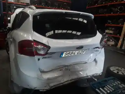 Veicolo di demolizione ford kuga (cbv) trend dell'anno 2001 alimentato ufda