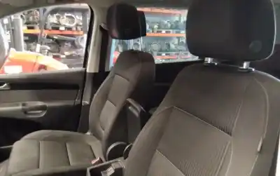 Veicolo di demolizione seat alhambra (710) style dell'anno 2001 alimentato cfg