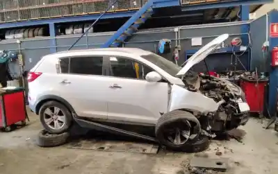 Veículo de Sucata kia sportage concept 4x2 do ano 2001 alimentado d4fd