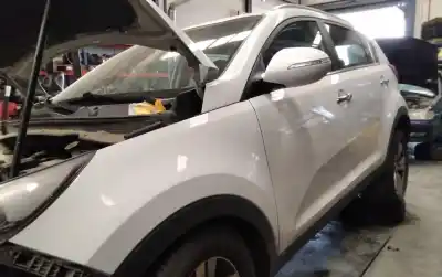 Veículo de Sucata KIA SPORTAGE Concept 4x2 do ano 2001 alimentado D4FD